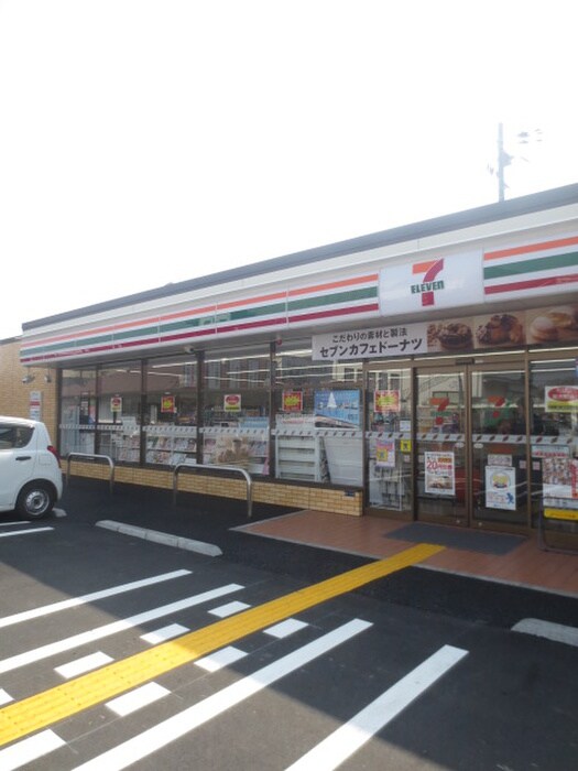 セブンイレブン 門真巣本町店(コンビニ)まで150m 巣本ハイツ