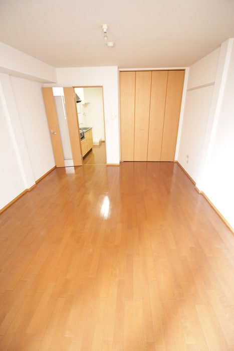 居室 ルノン淡路