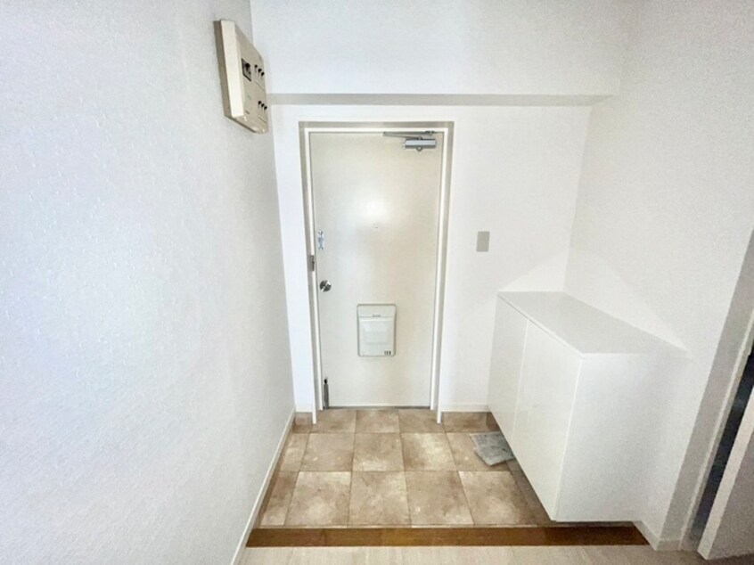 玄関 ヴィラ  ５１