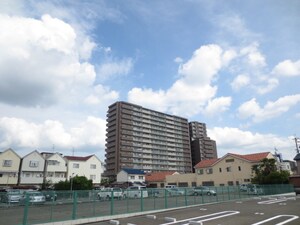 エステムコ－ト香里園(906)
