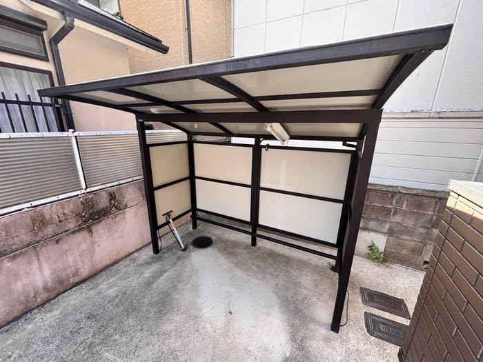 駐輪場 メイプルホ－ム壱番館