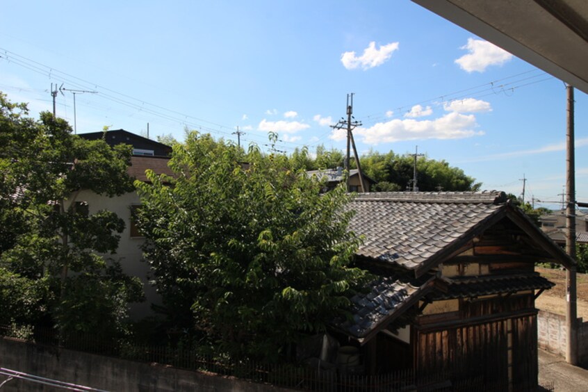 室内からの展望 野村学生マンション　上