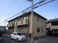 サンメゾンさつきＡ棟