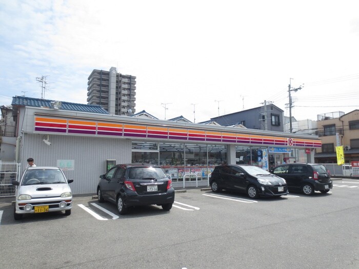 サークルK(コンビニ)まで118m Ａｔｕｒｕｓｔ