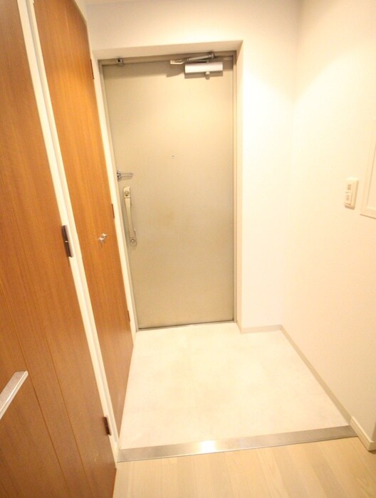 玄関 CASSIA高井田NorthCourt