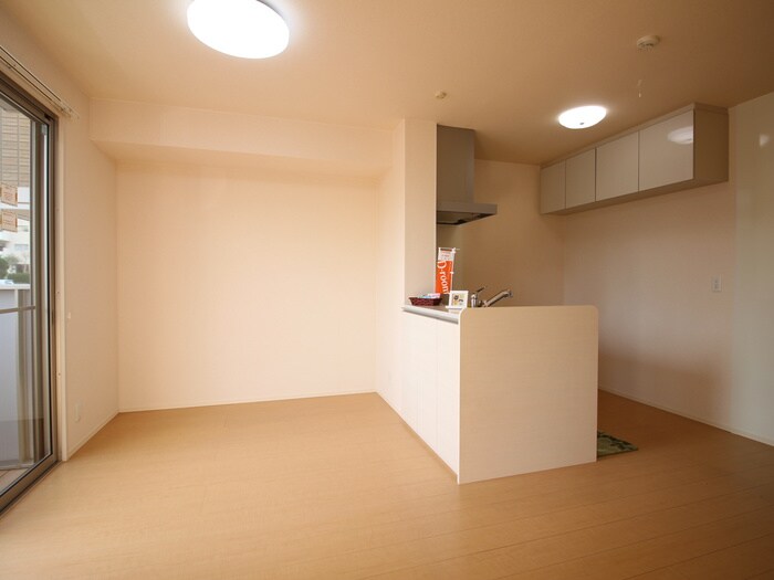 居室 サンハイツ岡Ⅴ