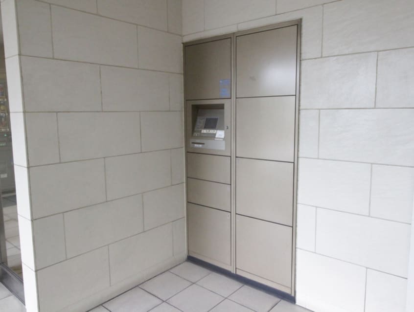 エントランス部分 CASSIA高井田SouthCourt