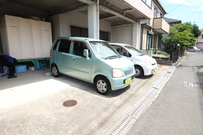 駐車場 ﾈﾊﾞｰﾗﾝﾄﾞ21