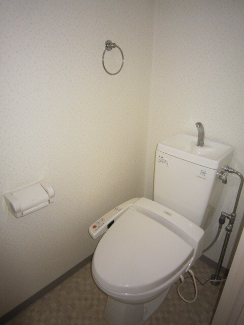 トイレ プルミエ－ルメゾン江坂