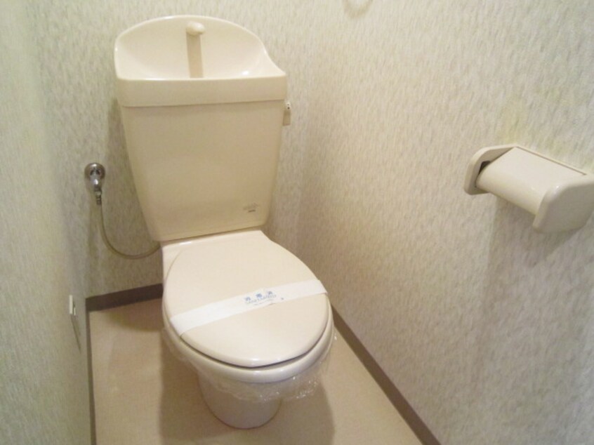 トイレ ルナ・コ－ト上野芝