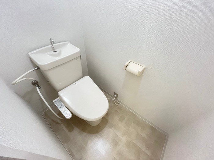 トイレ グロリオーサ甲東