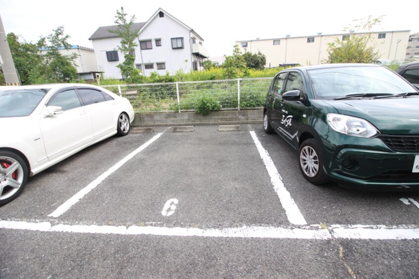 駐車場 プリミエ－ルⅡ