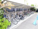 駐輪場 メゾン河北