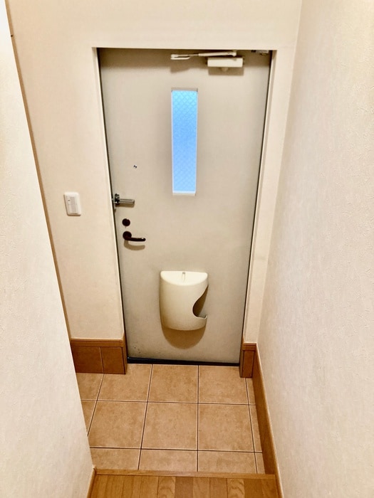 玄関 メゾン河北