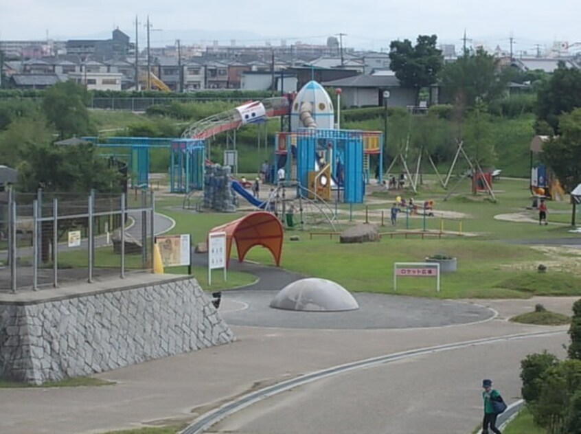 深北緑地(公園)まで310m メゾン河北