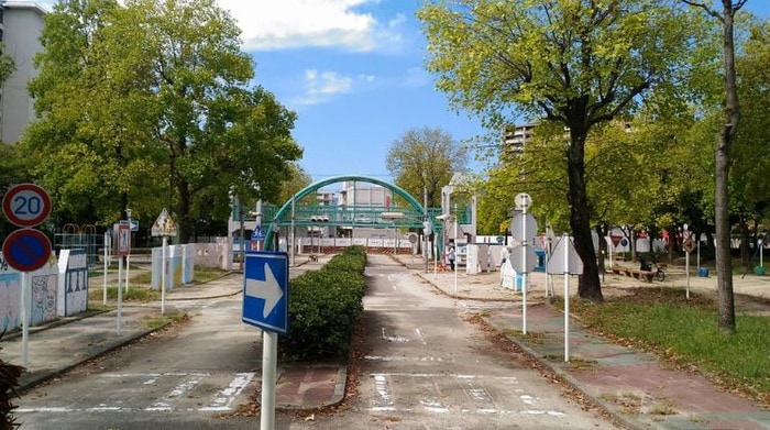 西宮交通公園(公園)まで800m ロイヤルメゾン香枦園