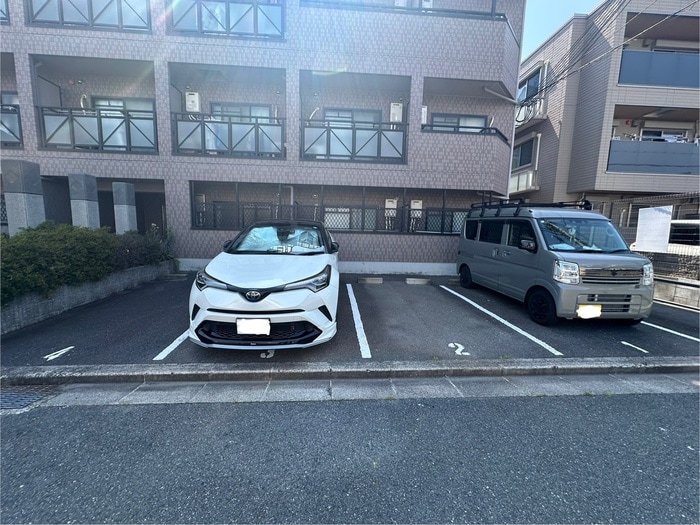 駐車場 サングリア