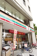 セブンイレブン(コンビニ)まで270m プレサンス上町台クレスト(1304)