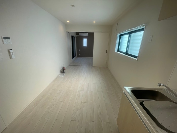 居室 レーベンハイム西加賀谷