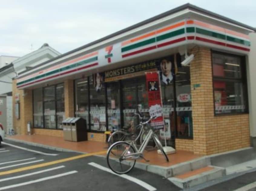 セブンイレブン(コンビニ)まで400m レーベンハイム西加賀谷