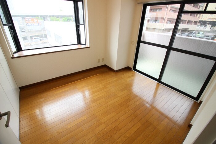 居室 アスティオン江坂