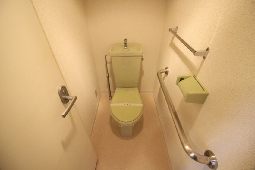 トイレ アスティオン江坂