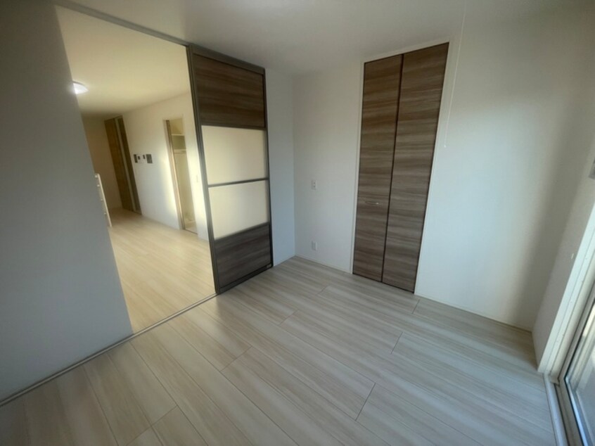 居室 WEST GARDEN HILLS