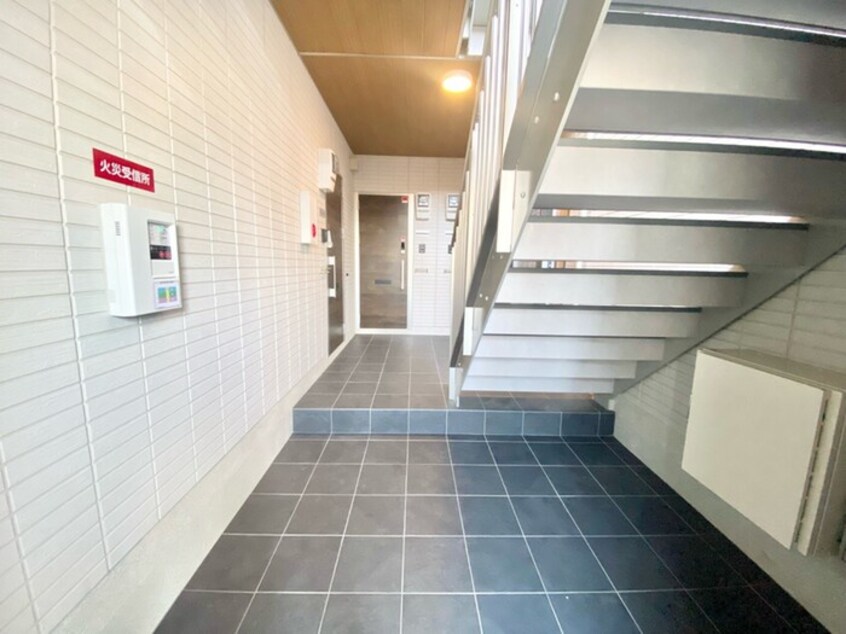 エントランス部分 Celeste　B棟