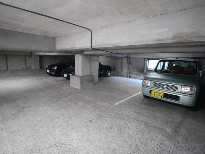 駐車場 芦屋川マンション