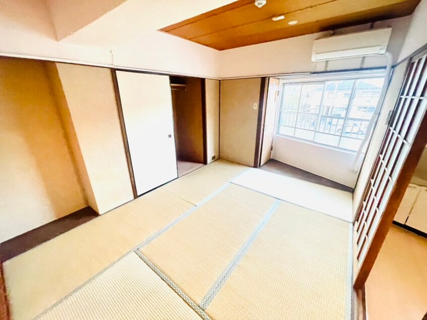 居室 芦屋川マンション