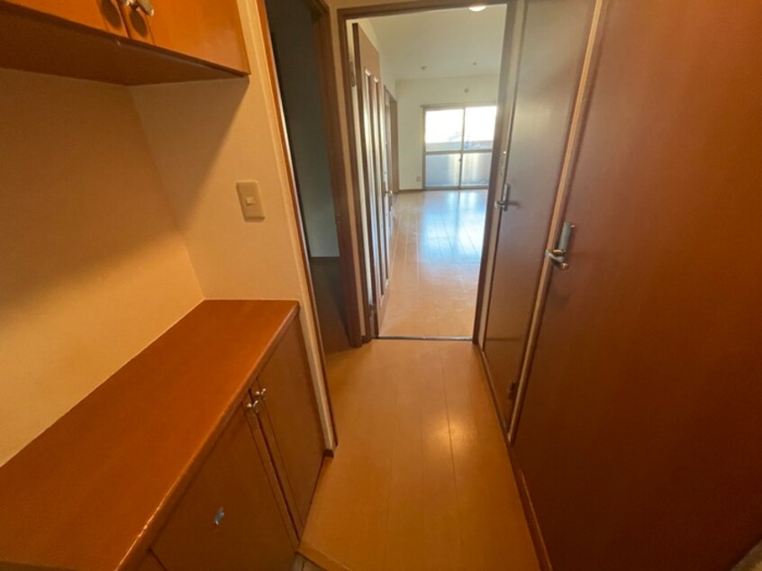 廊下 サンボナール・コート