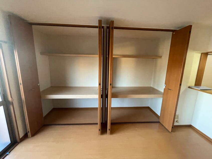 収納 サンボナール・コート