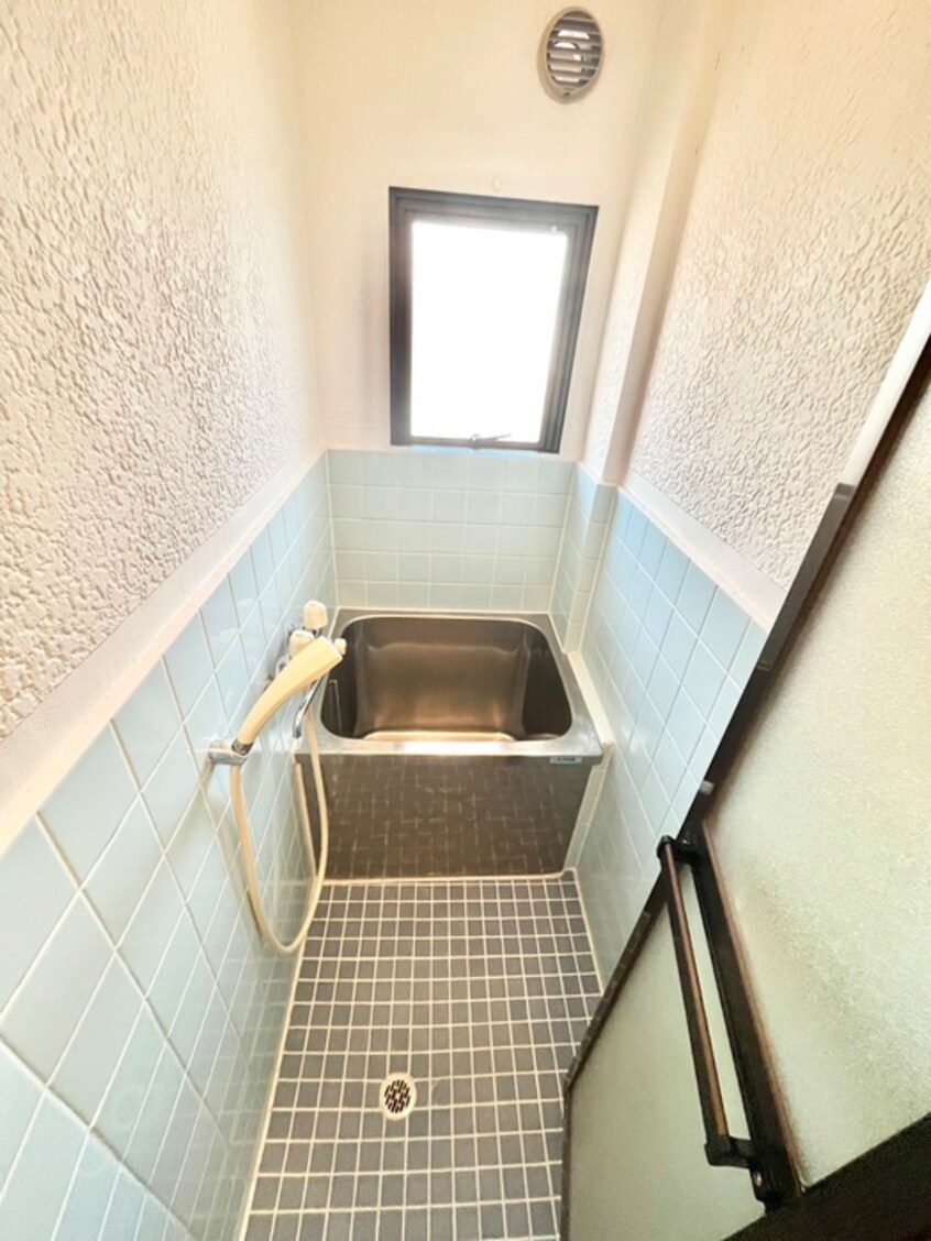 バス／シャワールーム等 ポインセチア