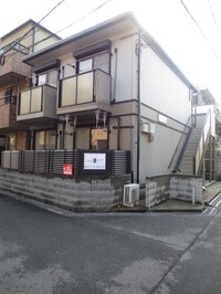 コーポレグルス