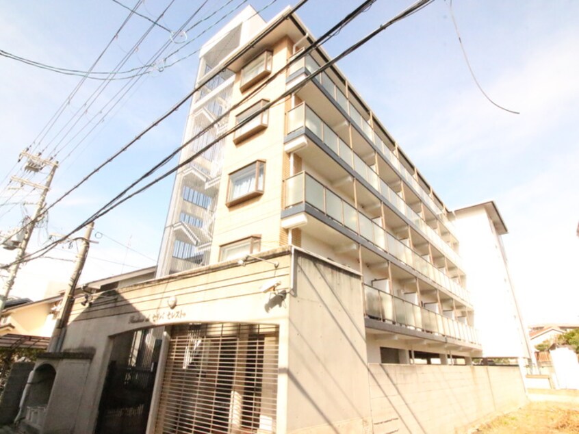 外観写真 ﾚｼﾞﾃﾞﾝｽ・ﾃﾞｭ・ｾﾘﾊﾞ・ｾﾚｽﾄゥ