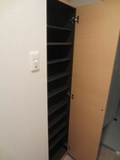 靴箱 フォレステージュ北堀江