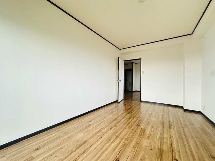 居室 Blanc段上町