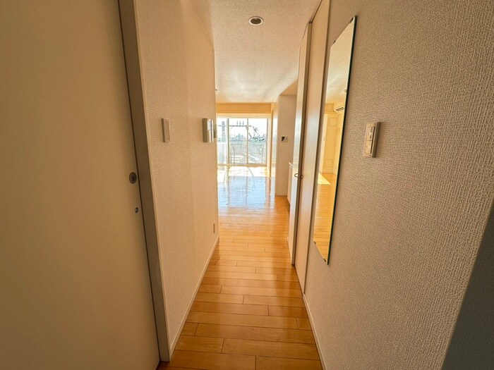 廊下 Nouvelle Vie（ﾇｰﾍﾞﾙ・ｳﾞｨｴ）