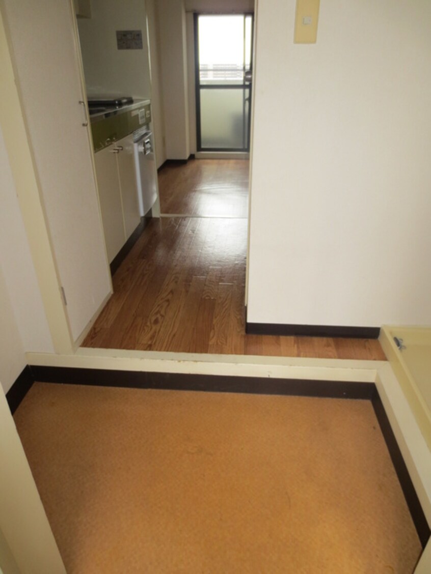 玄関 カサベラ岡本(911)