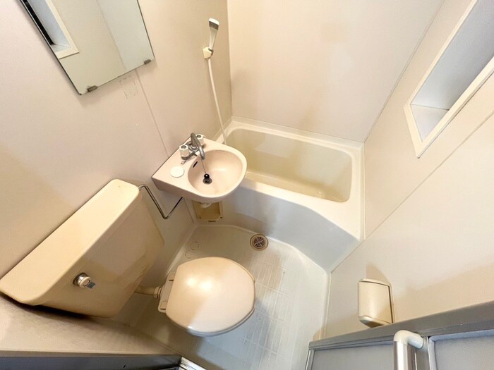 バス／シャワールーム等 ｳｨﾝｸﾞ