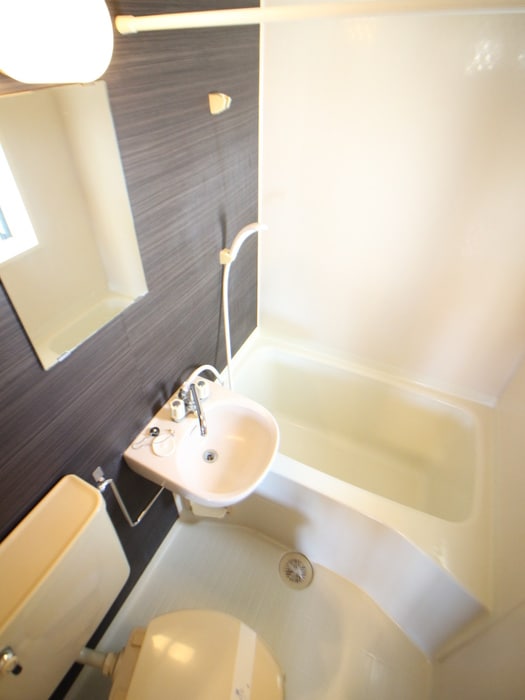 バス／シャワールーム等 ｳｨﾝｸﾞ