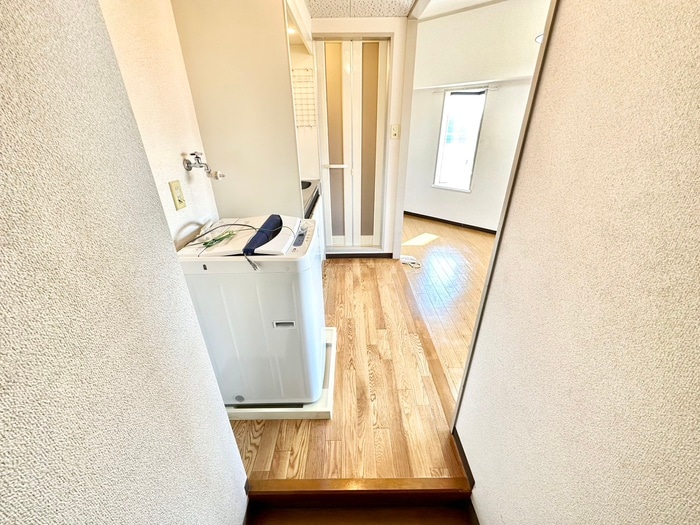 廊下 Ｔｏｍｏ　Ｎａ