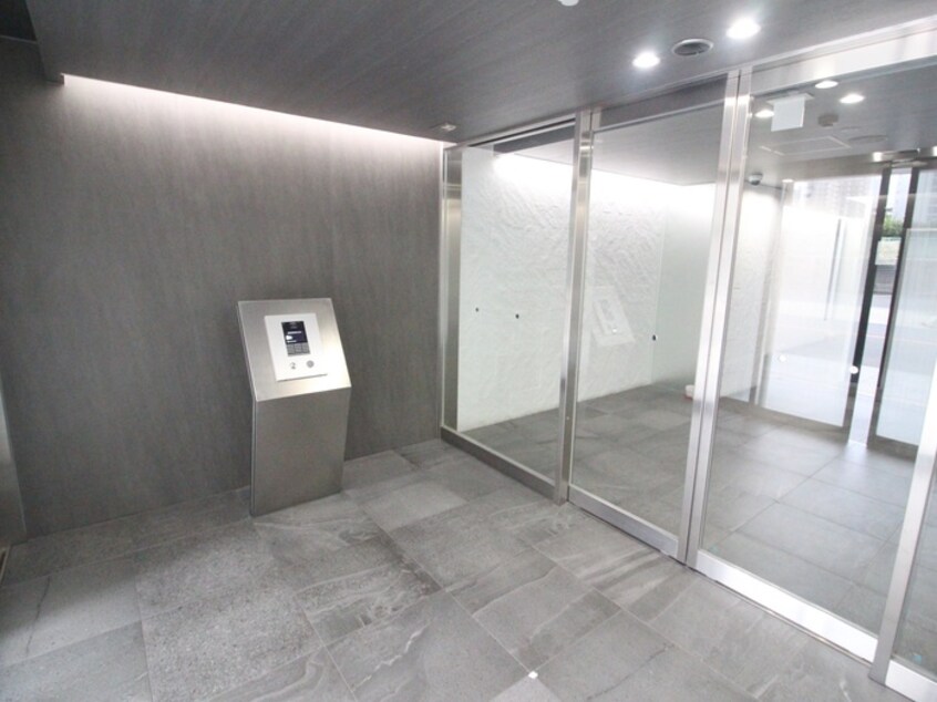 エントランス部分 エスライズ堂島川