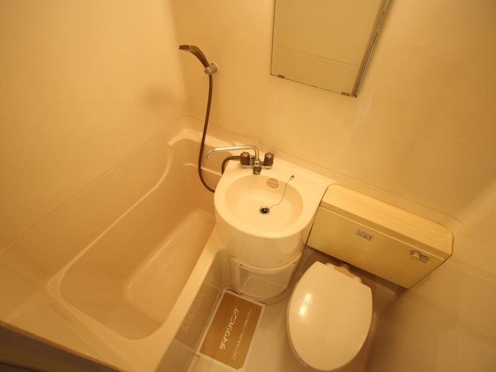 バス／シャワールーム等 グリ－ンハイツ