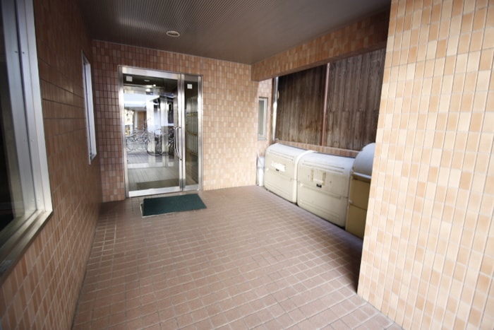 エントランス部分 ルネッサンス　ドゥ