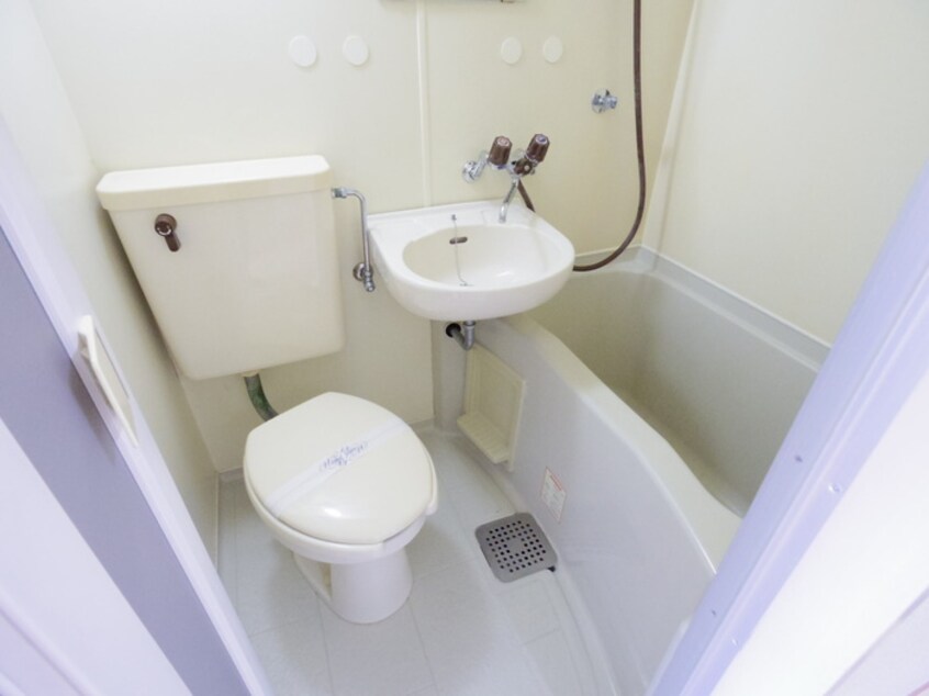 バス／シャワールーム等 ジュネス神楽田