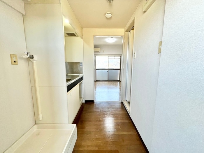 廊下 ジュネス神楽田