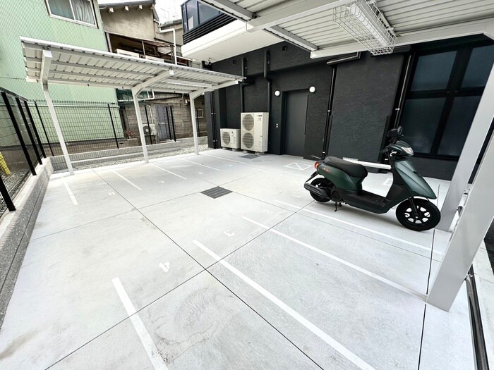 バイク置き場 ザ・パークハビオ塚本