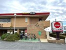 ガスト江口橋店(その他飲食（ファミレスなど）)まで920m ラカーサ一津屋