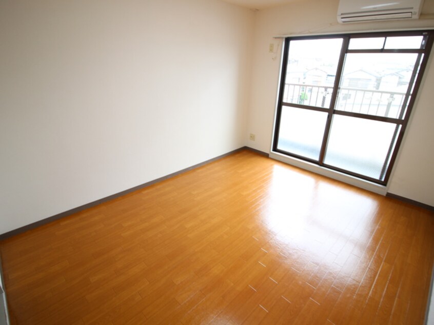 居室 サンローズ唐池